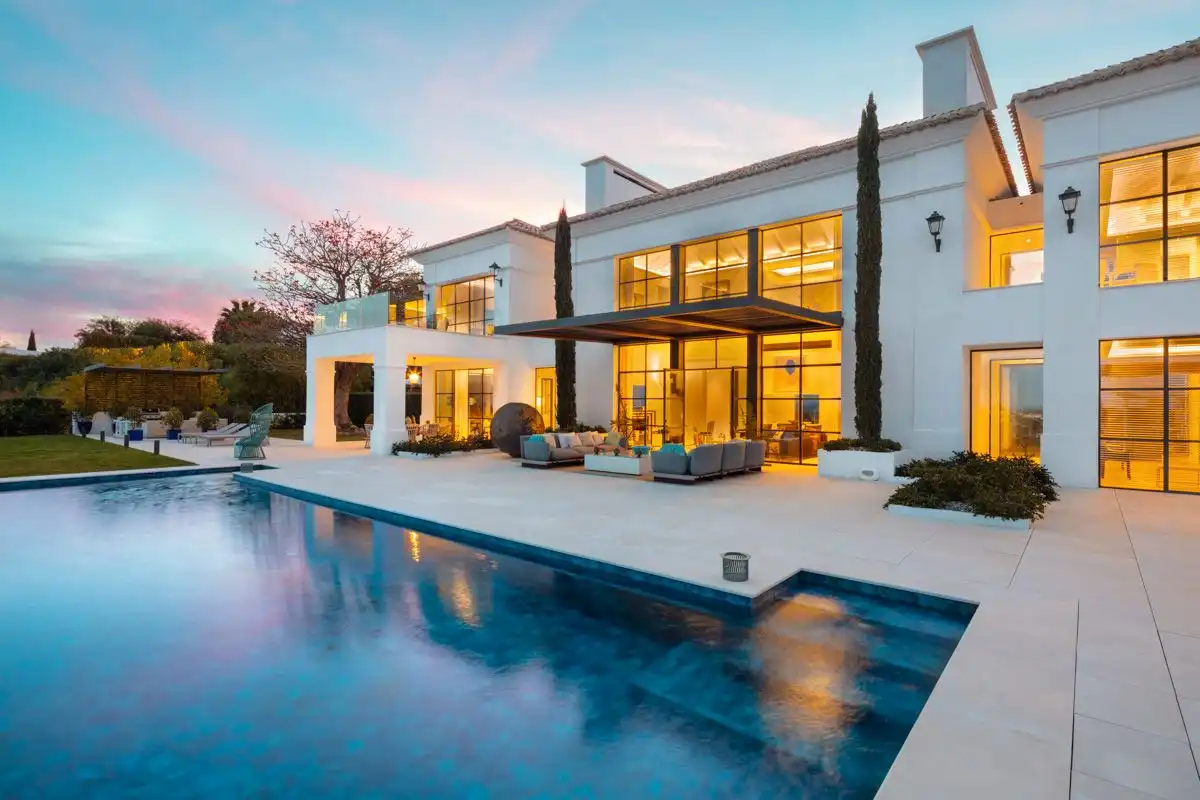 Villa con piscina in vendita a Los Flamingos, imagen 4