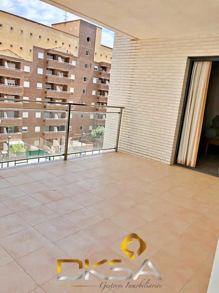 Apartment with pool for sale in CENTRAL