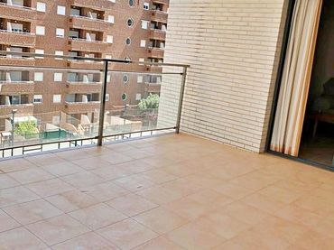 Apartament amb piscina en venda a CENTRAL
