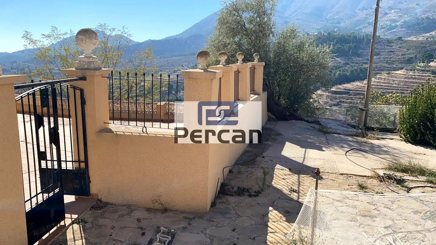 Finca rústica en venta en Jijona / Xixona con Jardín privado, Terraza y Trastero