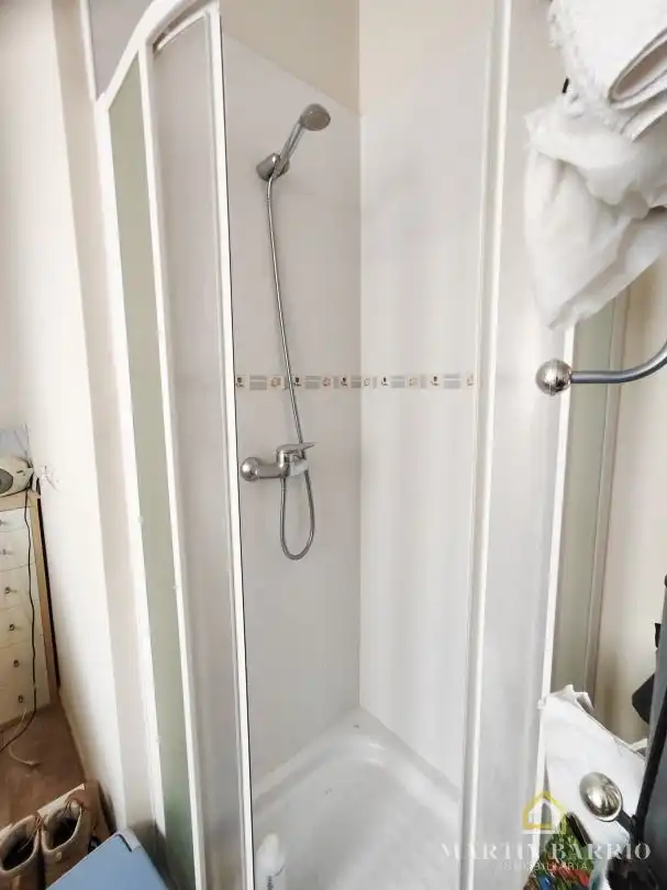 Baño de Local de alquiler en Muskiz con Aire acondicionado