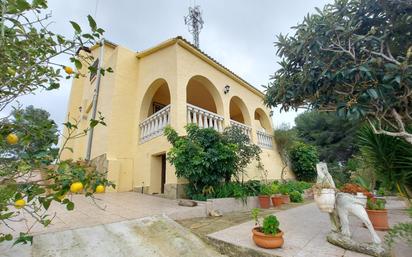 Vista exterior de Casa o xalet en venda en Castellet i la Gornal amb Calefacció, Jardí privat i Terrassa