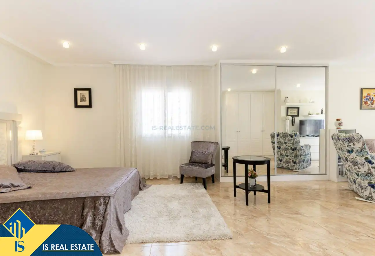 Chalet con terraza en venta en Los Balcones - Los Altos, imagen 35