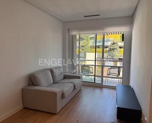 Living room of Apartment to rent in  Madrid Capital  with Air Conditioner, Heating and Furnished