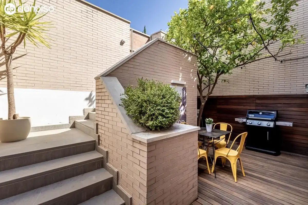 Terrace of Detached homes for sale in Granada