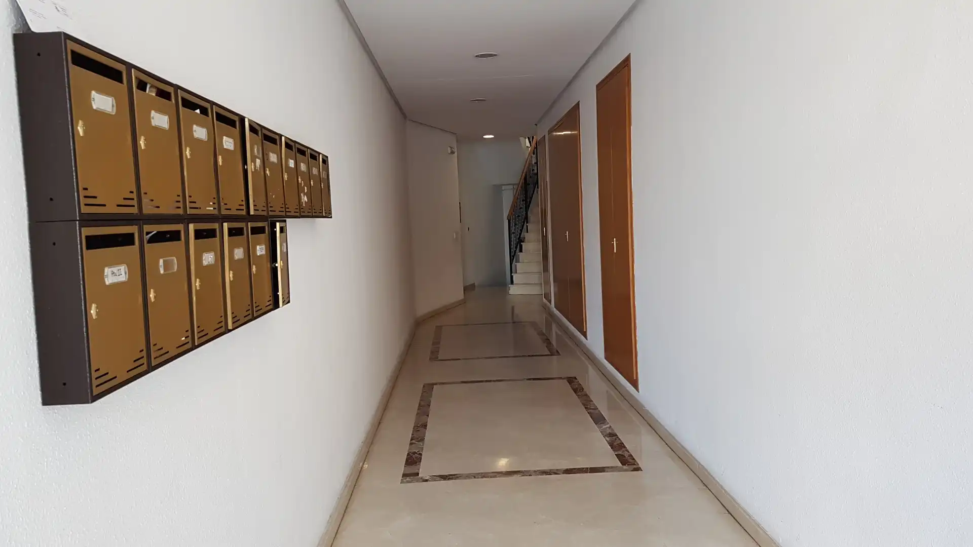 Flat for sale in Alfara del Patriarca  with Air Conditioner, Heating and Storage room