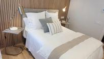 Bedroom of Flat for sale in  Madrid Capital