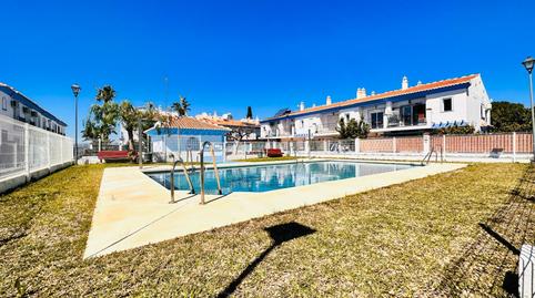 Foto 4 de Casa adosada en venda a Mezquitilla, Málaga