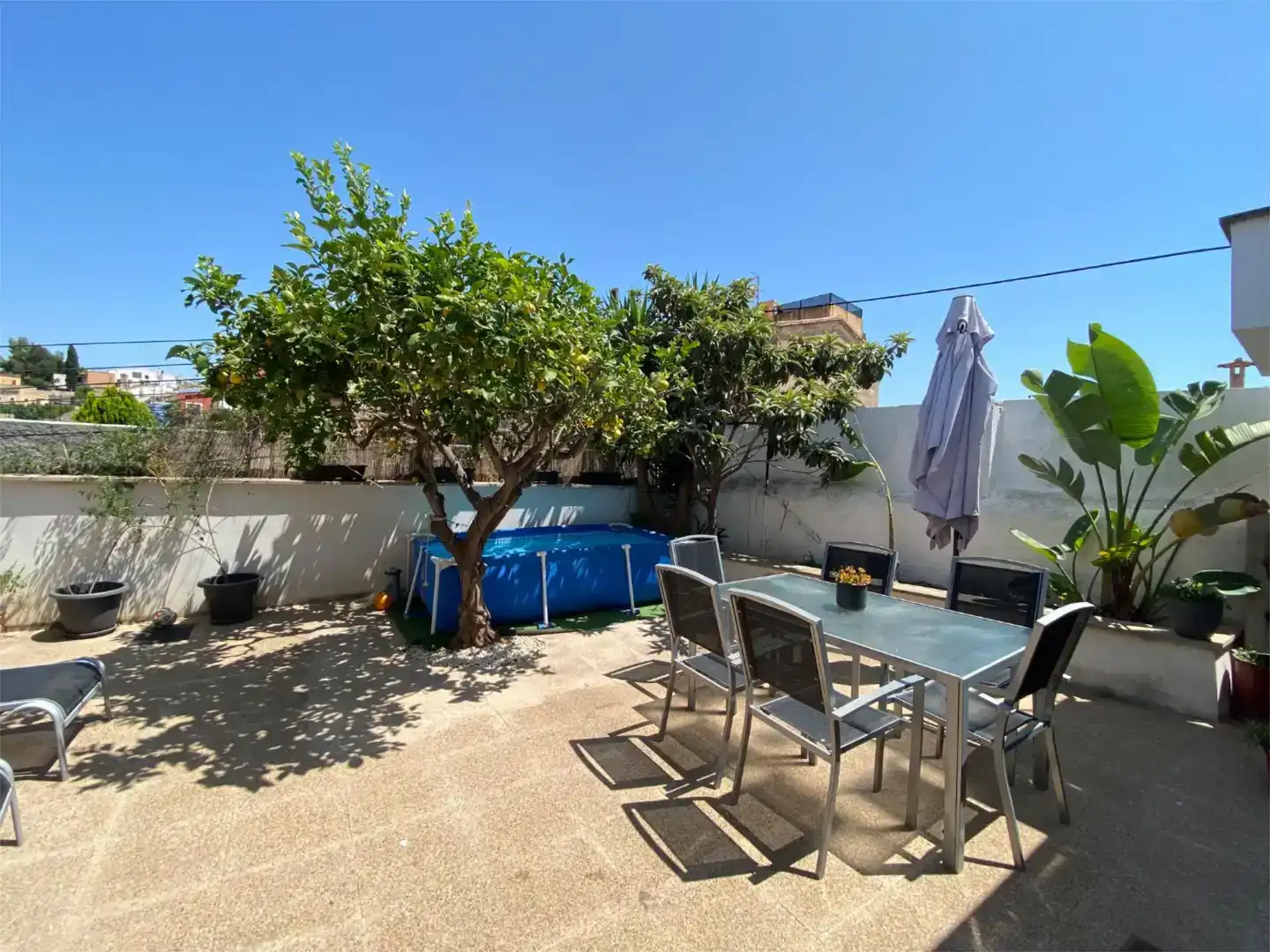 Terrasse von Wohnung zum Verkauf in  Palma de Mallorca mit Klimaanlage, Privatgarten und Abstellraum
