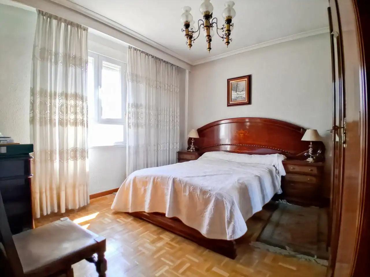 Dormitori de Pis en venda en Madrid amb Calefacció, Parquet i Terrassa