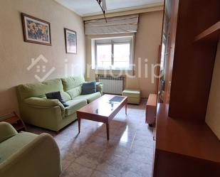 Living room of Flat for sale in Salamanca Capital  with Heating and Furnished