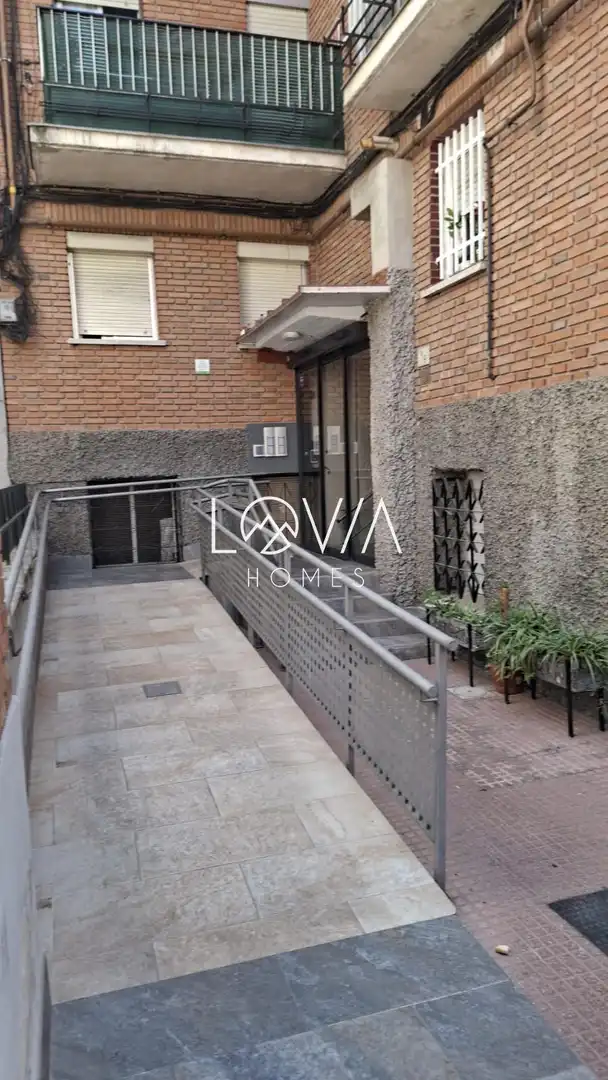 Vista exterior de Pis en venda en Población de Arroyo amb Terrassa