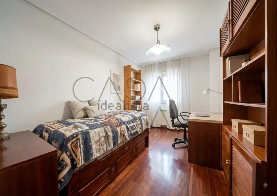 Bedroom of Flat for sale in Santander  with Heating, Private garden and Terrace
