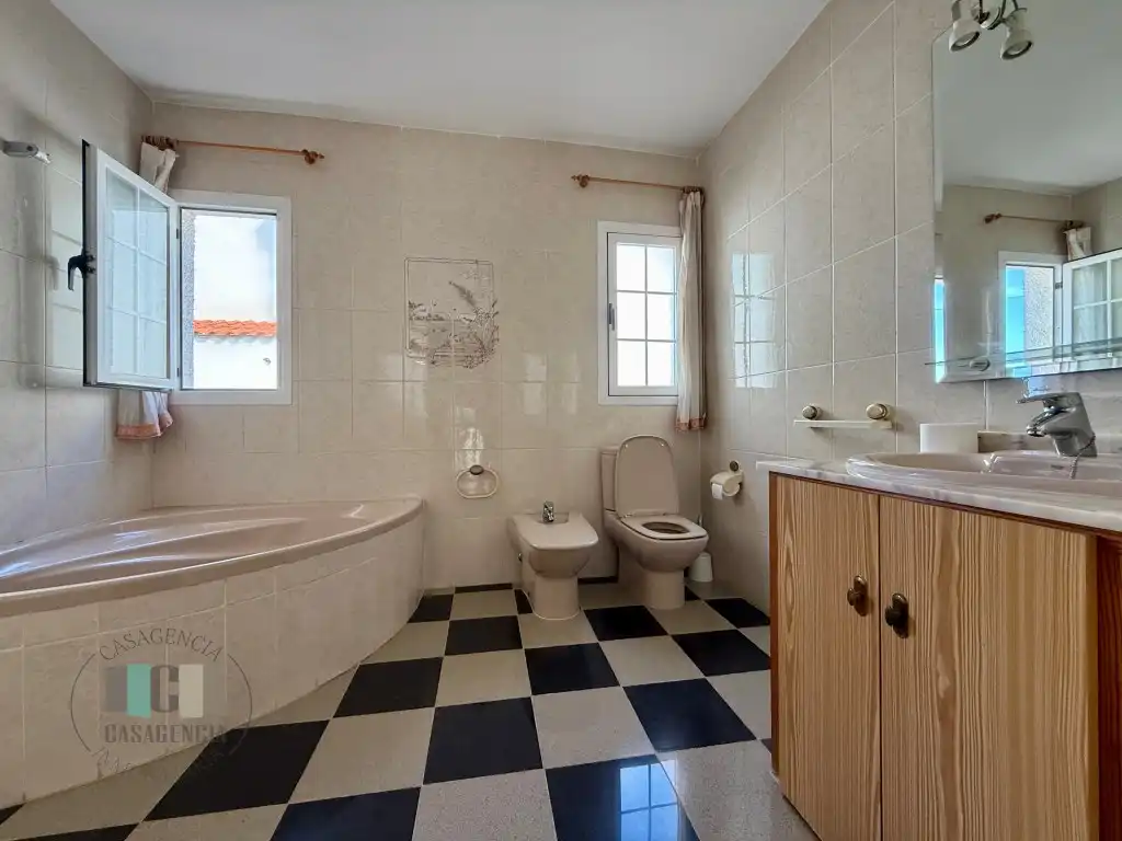 Casa o chalet en venta en Calle Dels Xipres, El Balcó - Jaume I