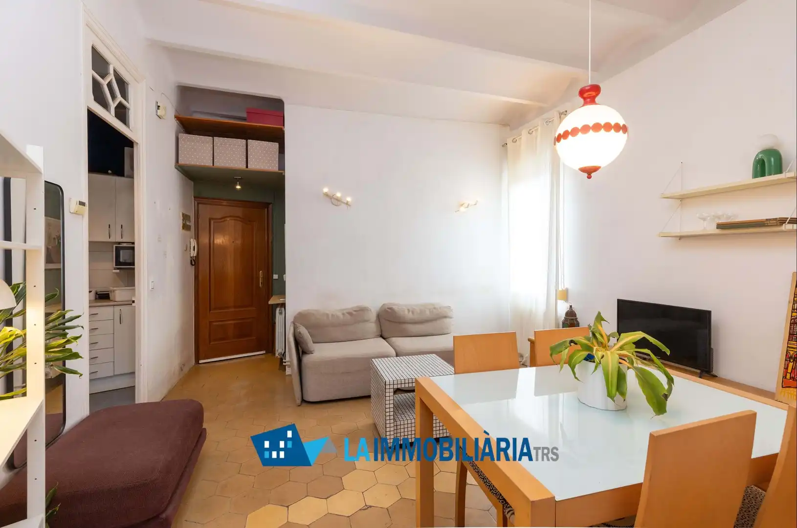 Vista exterior de Piso en venta en Terrassa con Calefacción y Terraza