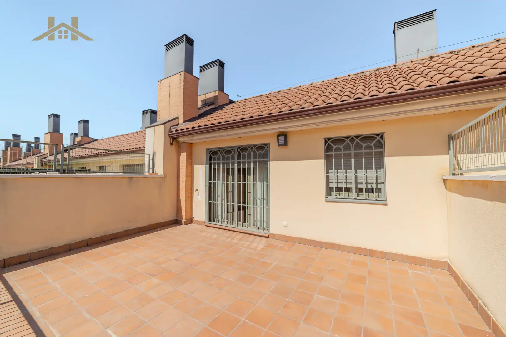 Terrace of Detached homes for sale in Parla  with Air Conditioner, Heating and Private garden