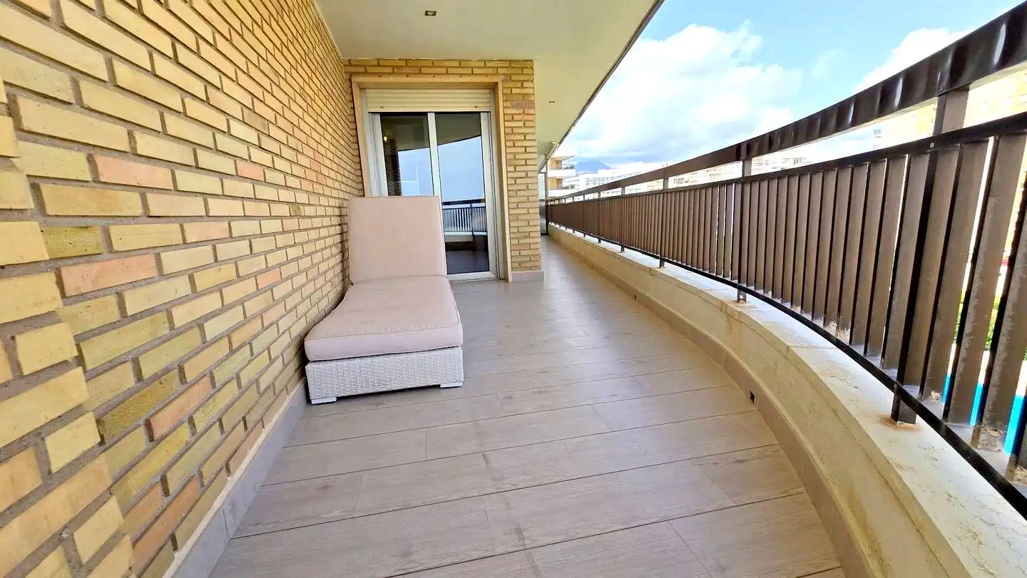 Apartament amb piscina en venda a Avinguda del Nord 2, imagen 29