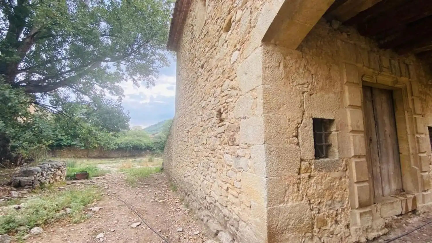 Vista exterior de Finca rústica en venda en Olocau del Rey amb Terrassa i Traster