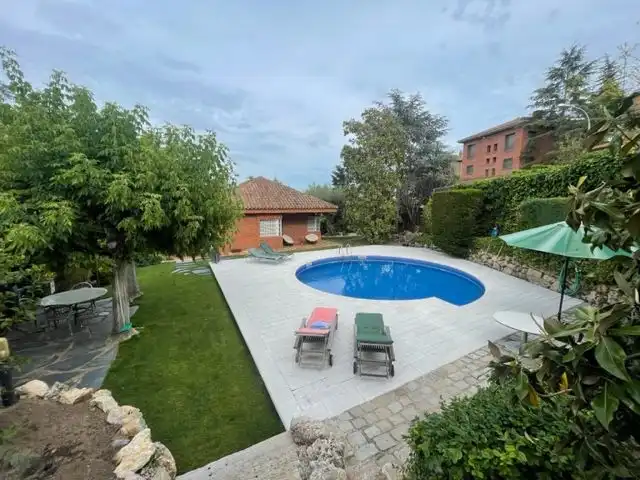 Casa amb jardí en venda a Avinguda Joan Fàbregas 1, imagen 5
