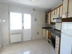 Wohnung zur Miete in Pumarín