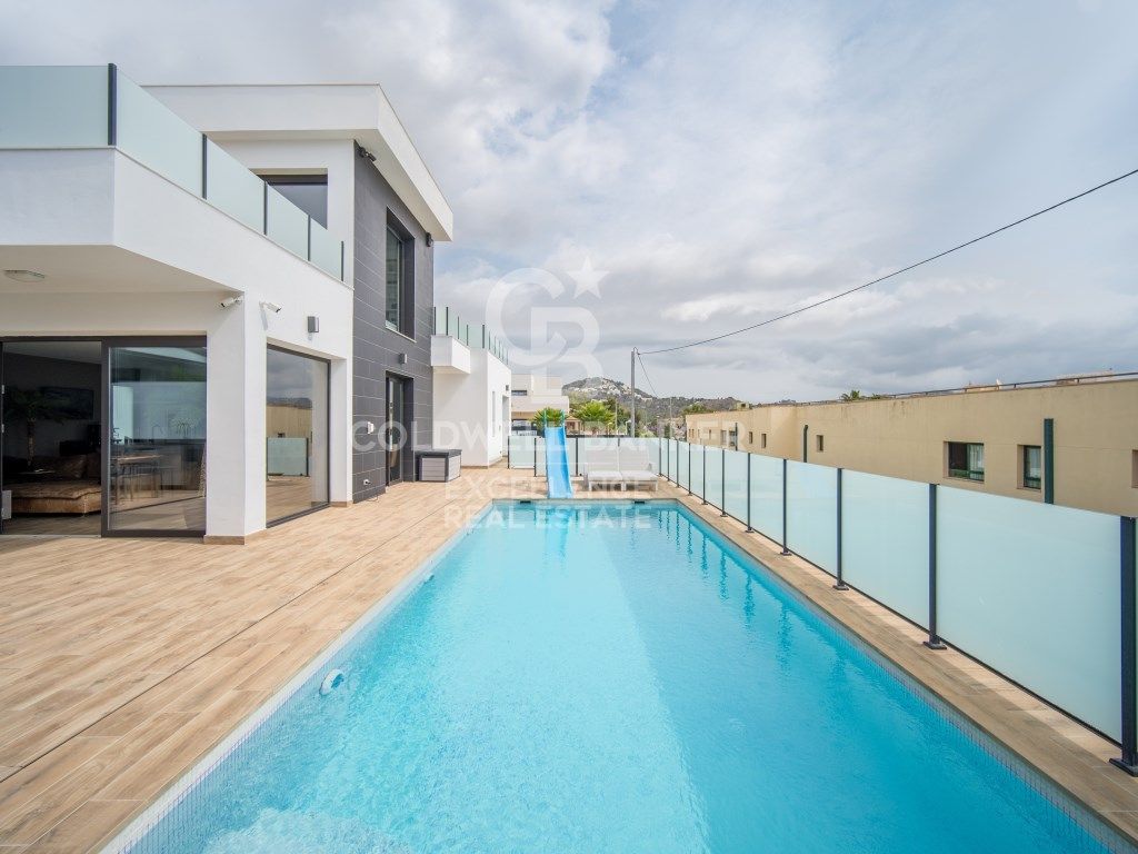 Piscina de Casa o xalet en venda en Calpe / Calp amb Aire condicionat, Terrassa i Piscina