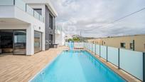 Swimming pool of House or chalet for sale in Calpe / Calp  with Air Conditioner, Terrace and Swimming Pool
