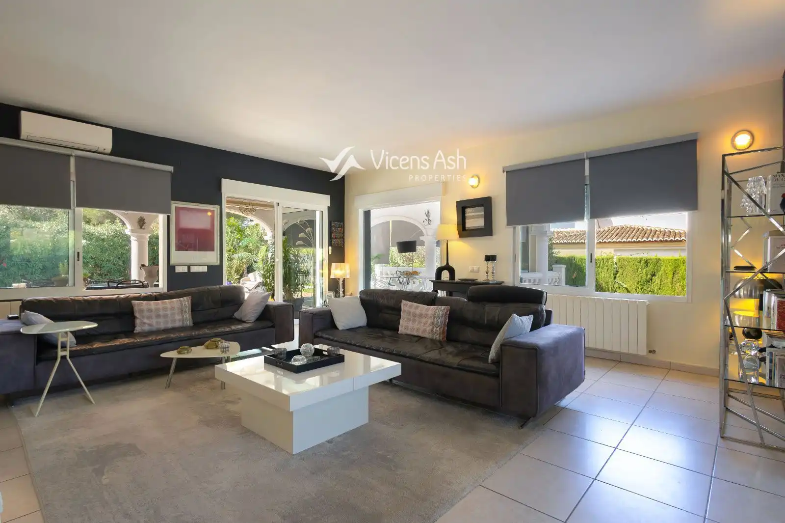 House with pool for sale in Nicolas Lancret, imagen 3