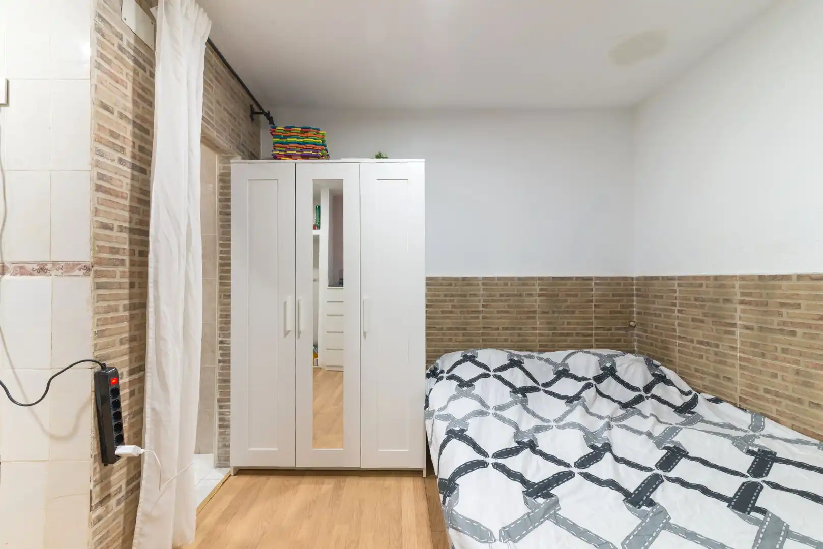 Habitación de Piso en venta en Alcobendas con Calefacción y Amueblado