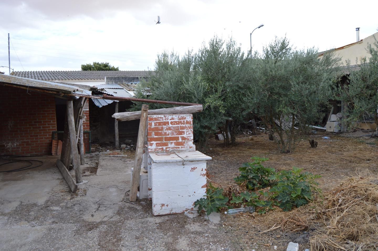 Casa o xalet en venda en Torrubia del Campo amb Jardí privat