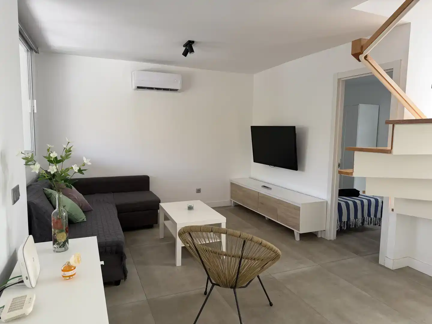 Sala d'estar de Casa o xalet en venda en San Bartolomé de Tirajana amb Aire condicionat i Piscina