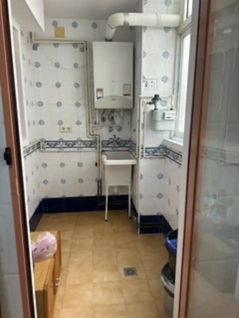 Bathroom of Flat for sale in Elche / Elx  with Heating and Balcony