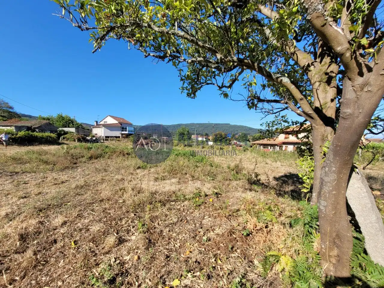 Wohnbaugrundstück zum Verkauf in Camiño da Fonte