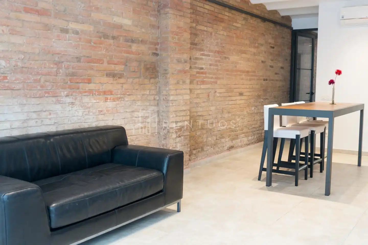 Dúplex de alquiler en Barcelona con Aire acondicionado, Terraza y Amueblado