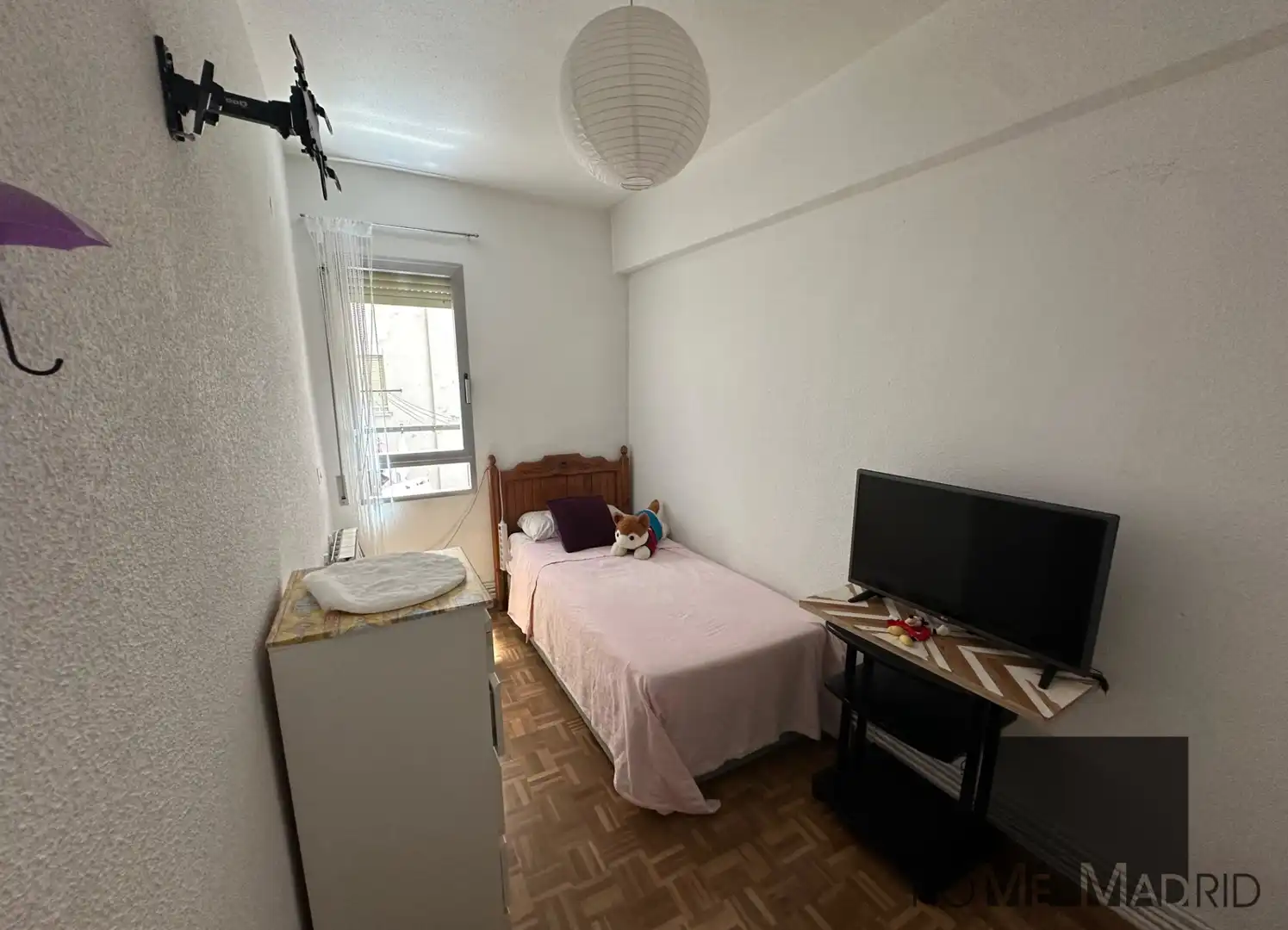 Dormitori de Pis en venda en Madrid amb Calefacció, Parquet i Terrassa