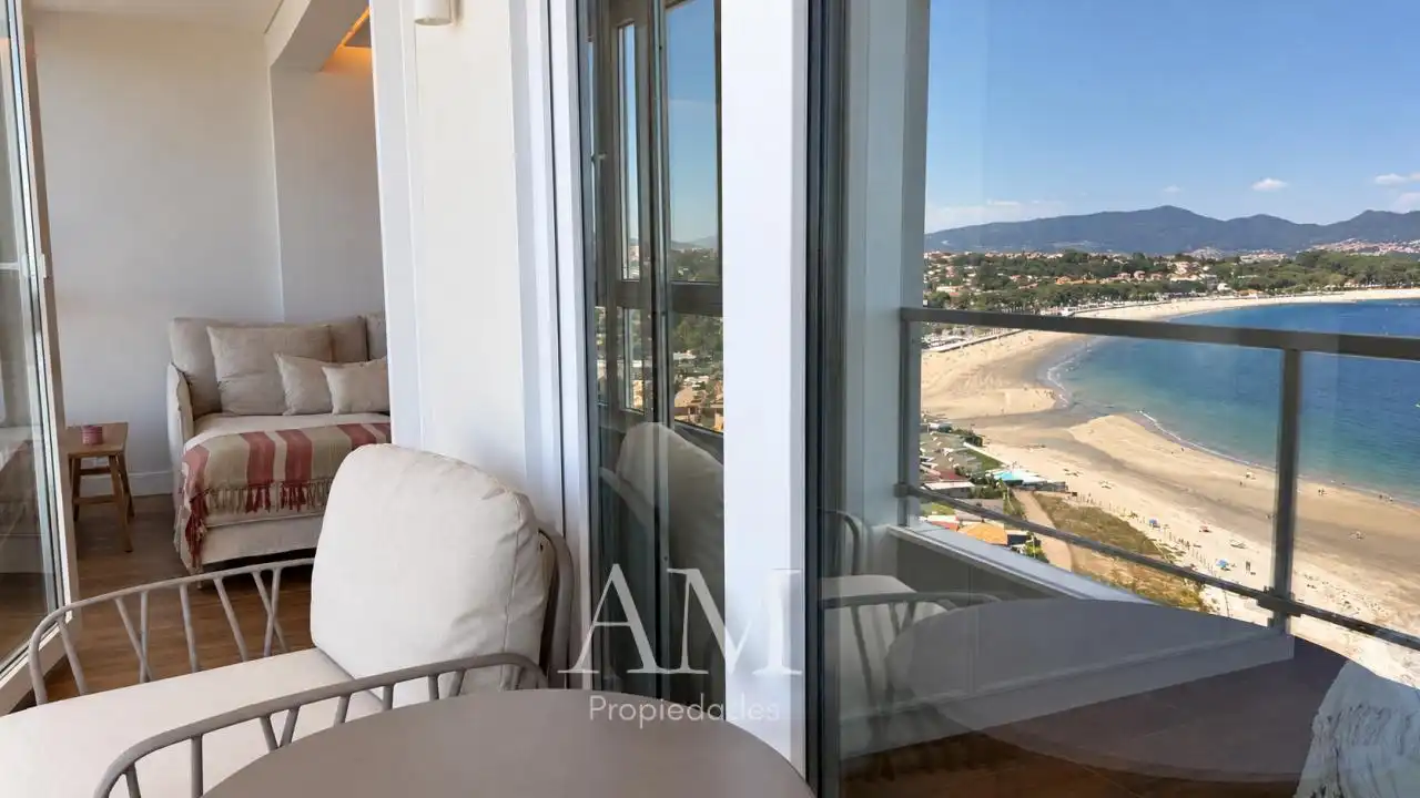 Terraza de Piso en venta en Vigo  con Calefacción, Terraza y Trastero