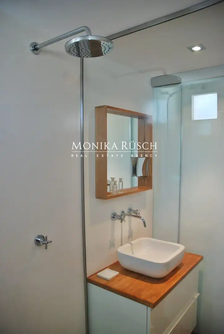Bathroom of Flat for rent in Castelldefels  with Air Conditioner, Heating and Private garden