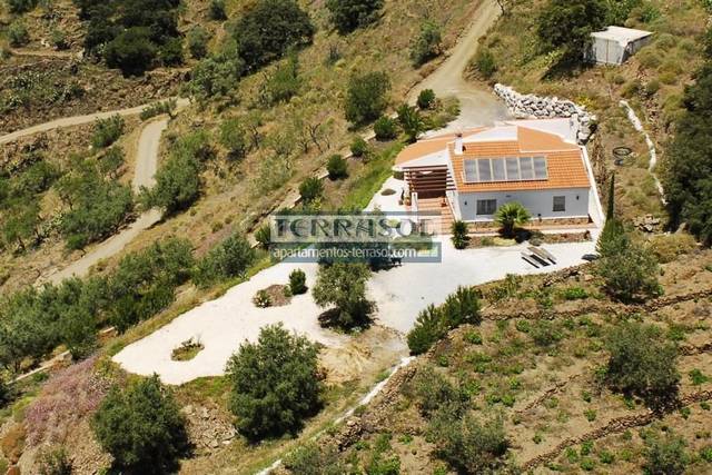 Casa-chalet en Venta en Arenas