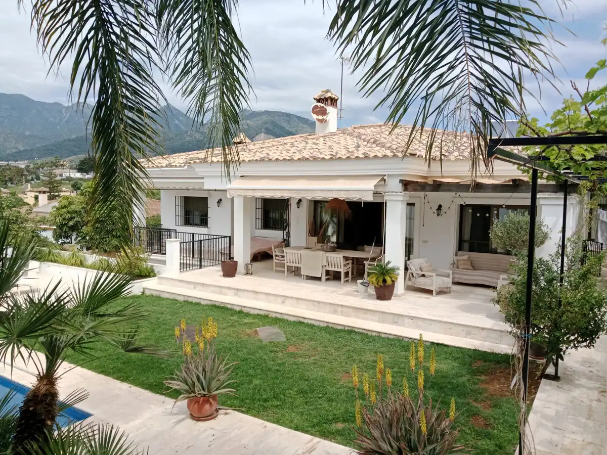 Casa amb piscina en venda a Marbella Centro, imagen 2