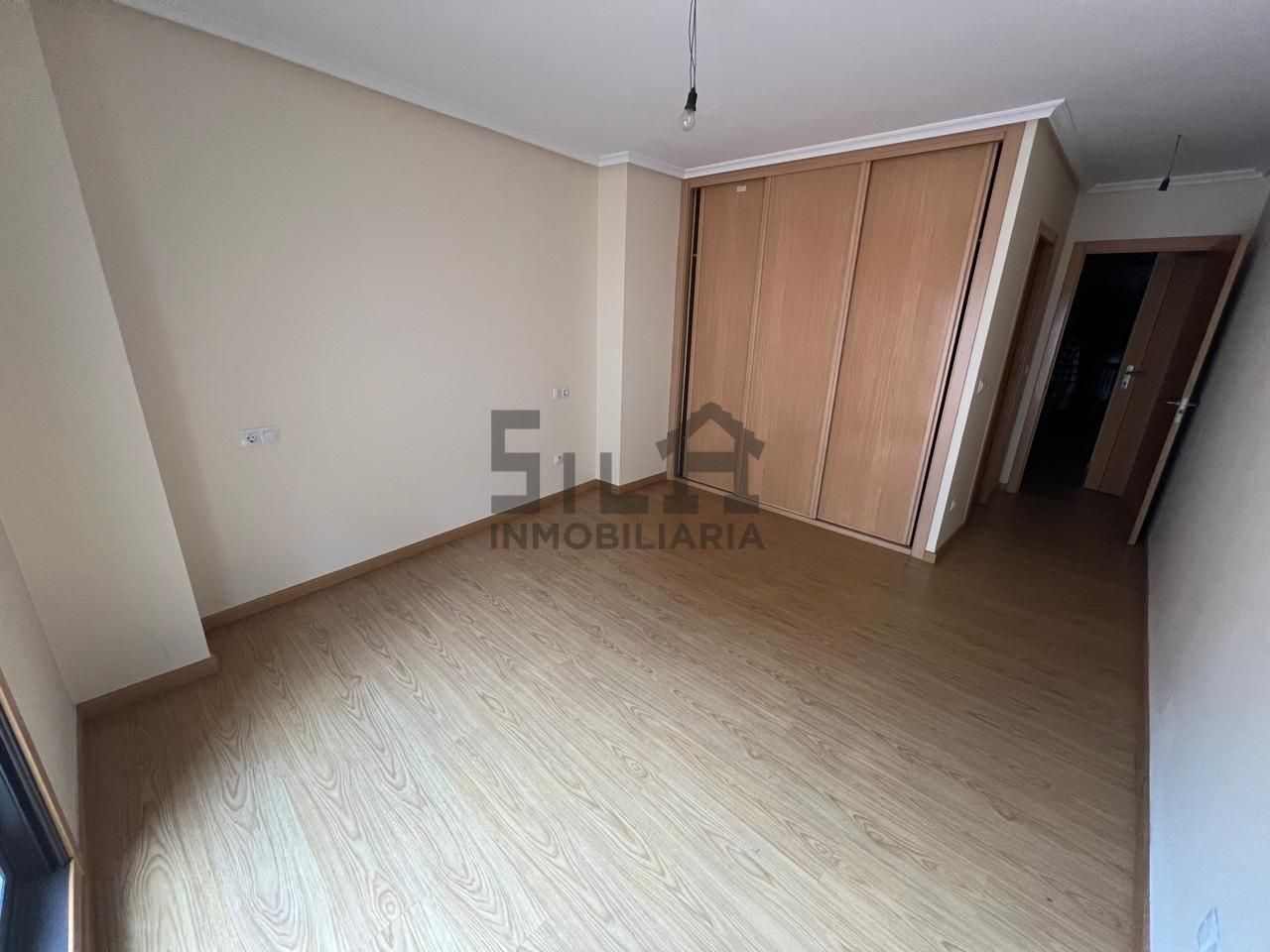 Apartment for sale in San Cibrao das Viñas