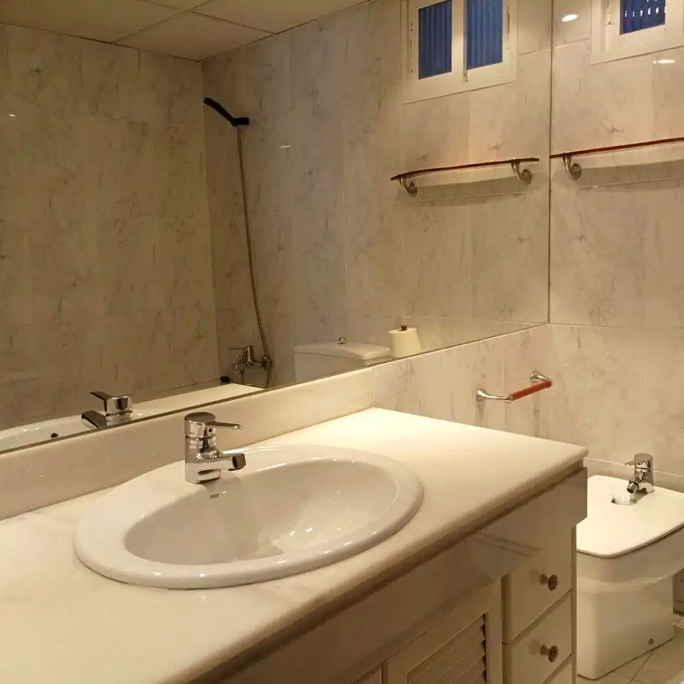 Piso de alquiler en Del Doctor Fleming, Hispanoamérica - Bernabéu