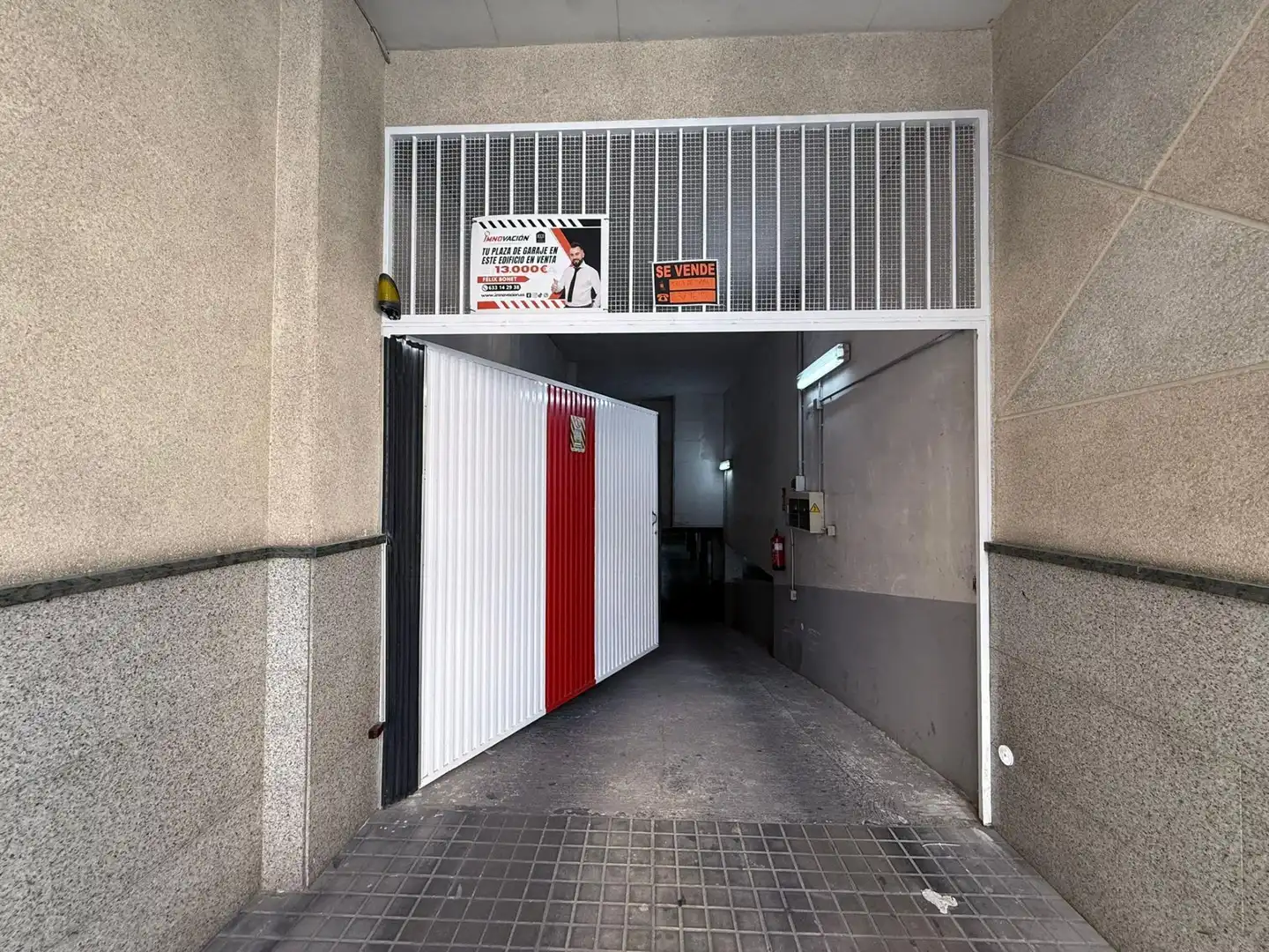 Garage zum Verkauf in Elche / Elx