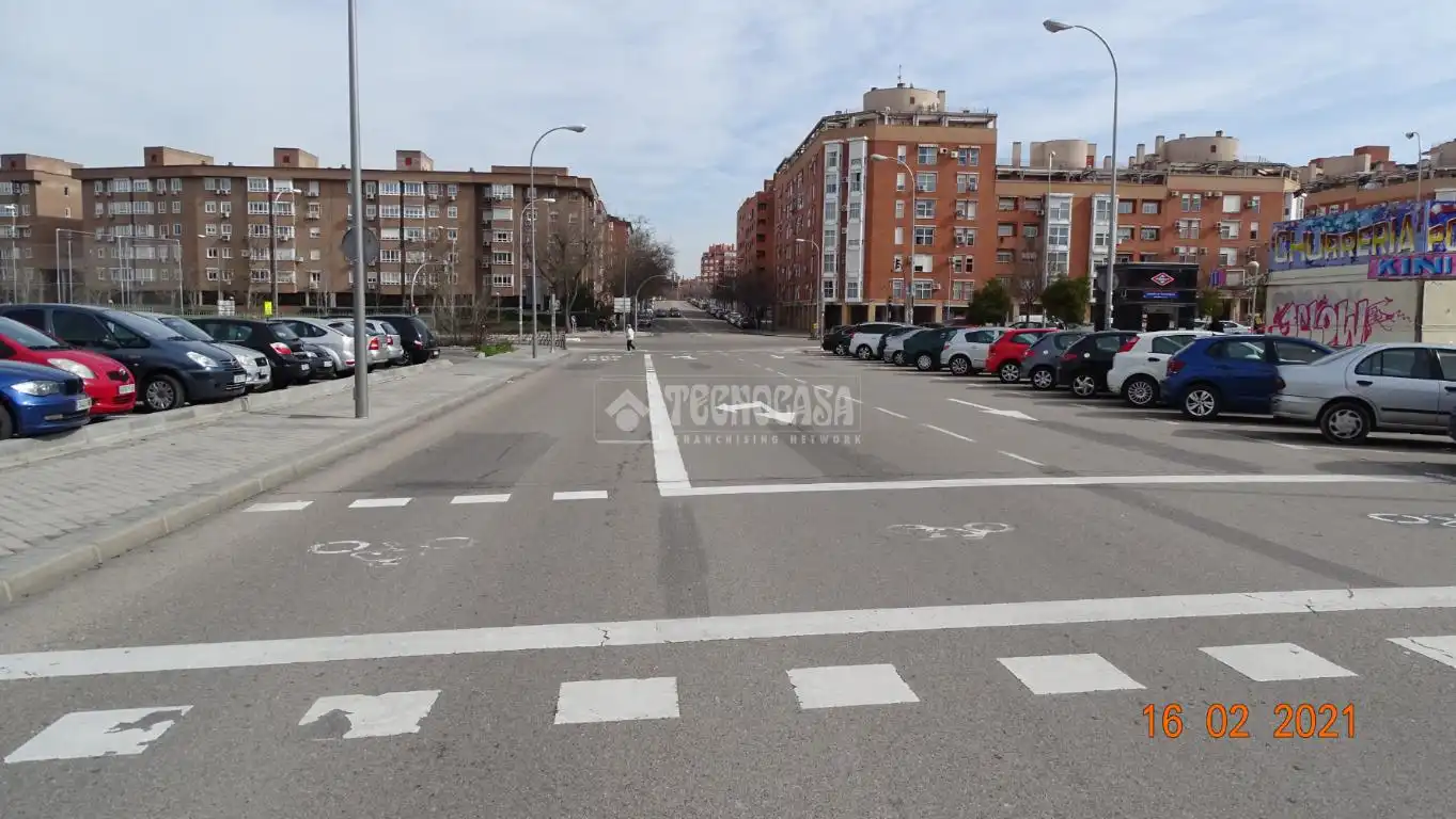 Außenansicht von Wohnung zum Verkauf in Madrid