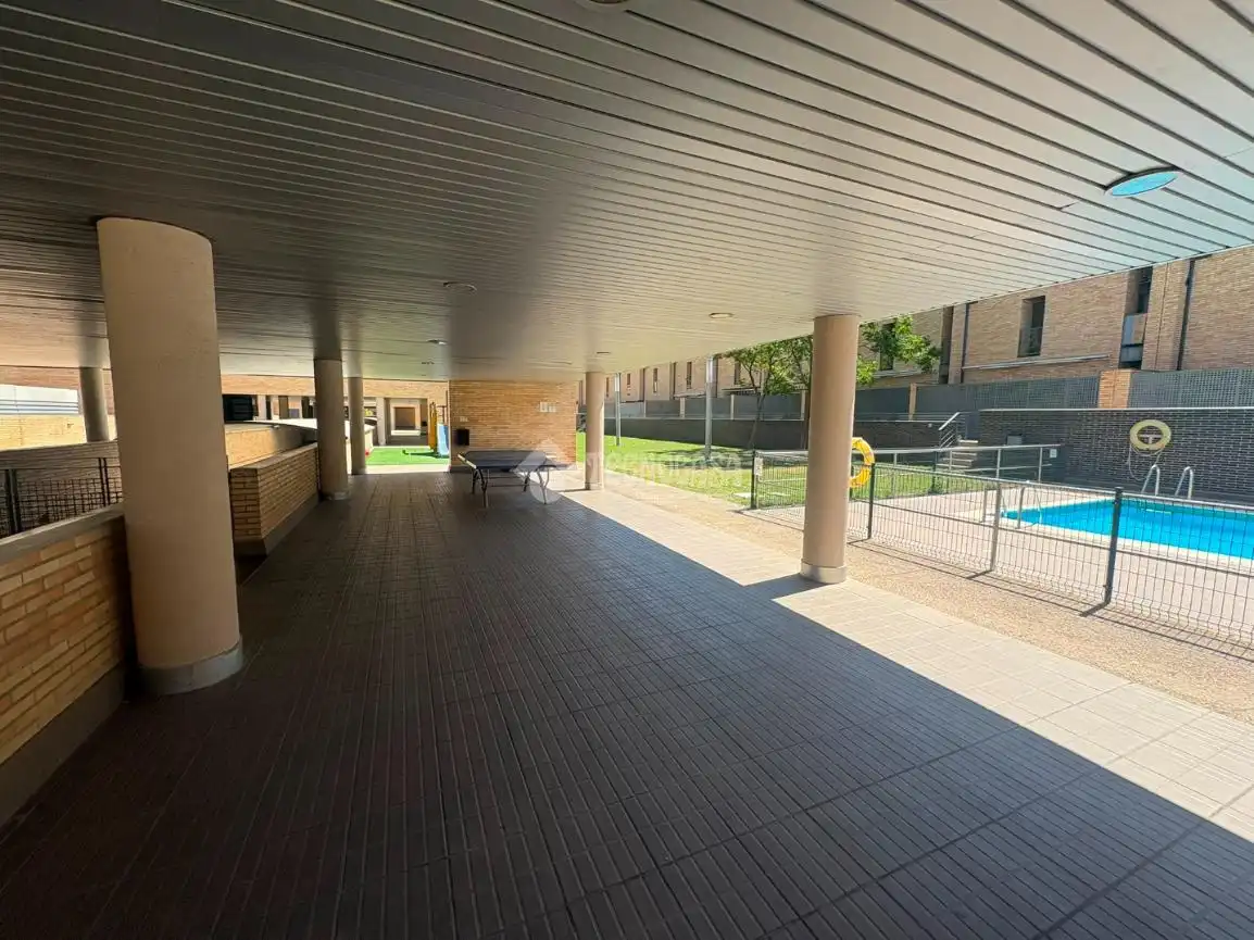Terrace of Study for sale in Zaragoza  with Air Conditioner and Community pool
