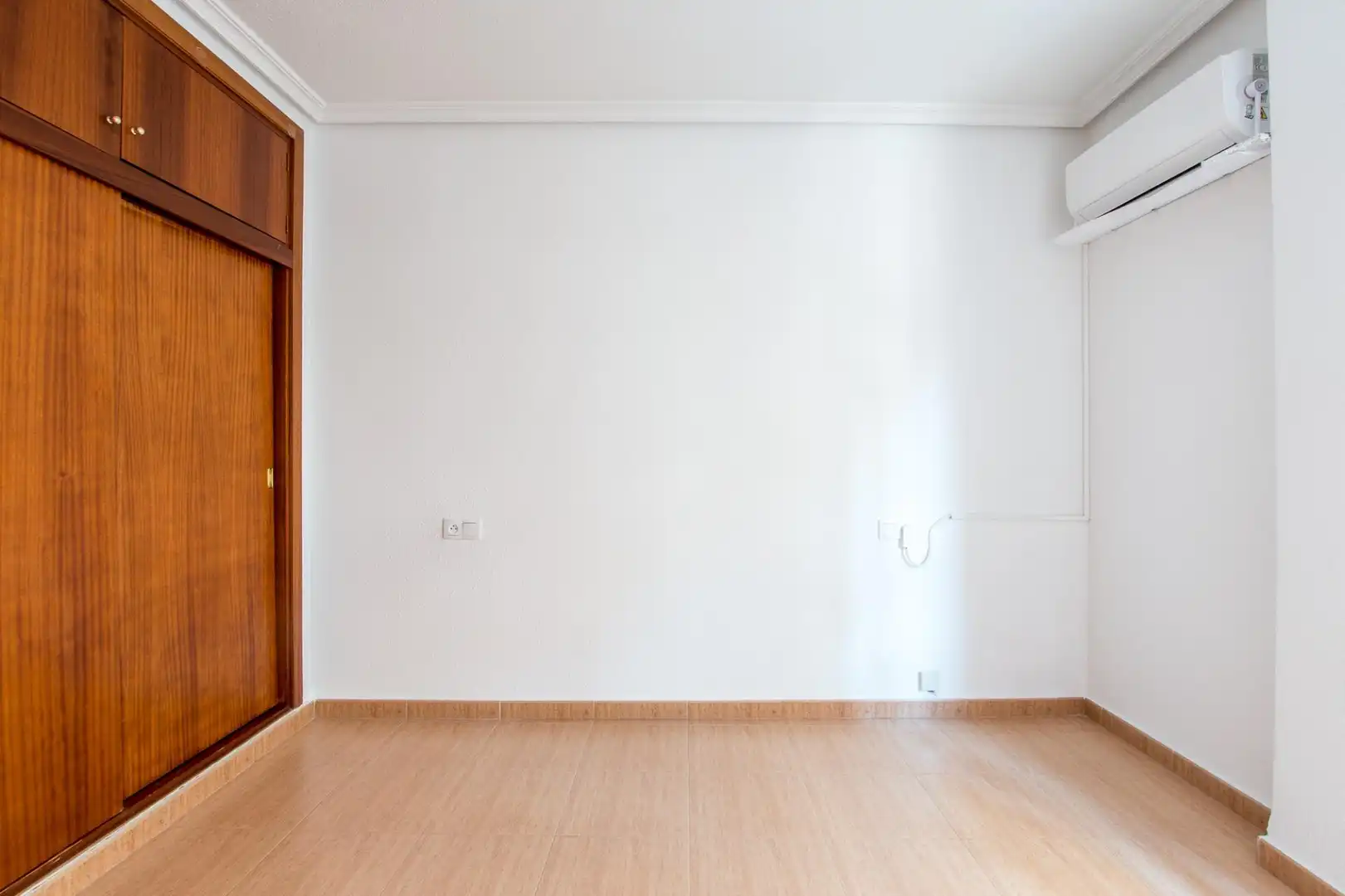 Bedroom of Flat for sale in Murcia  with Air Conditioner