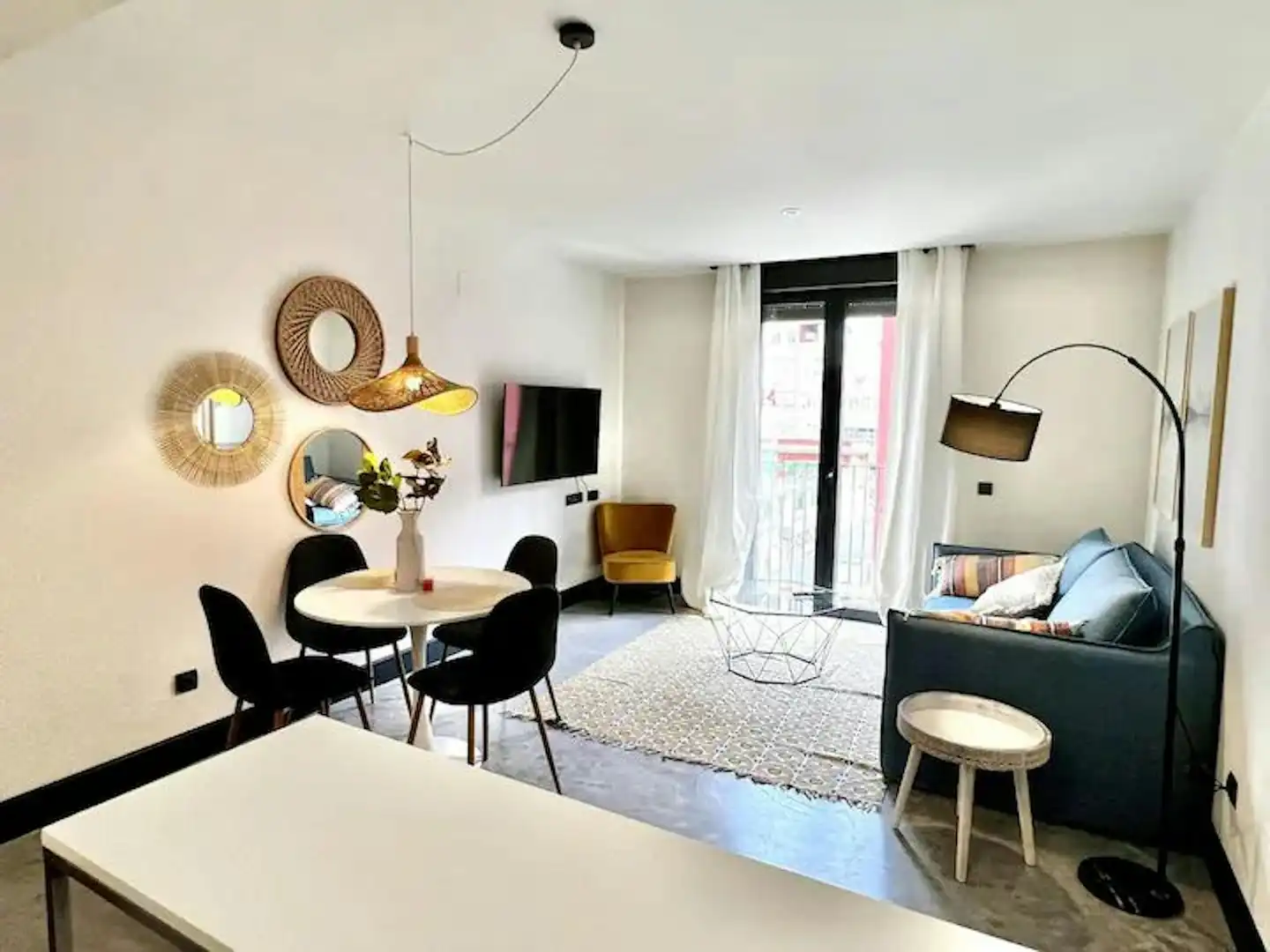 Flat for rent in N/A, Almendrales