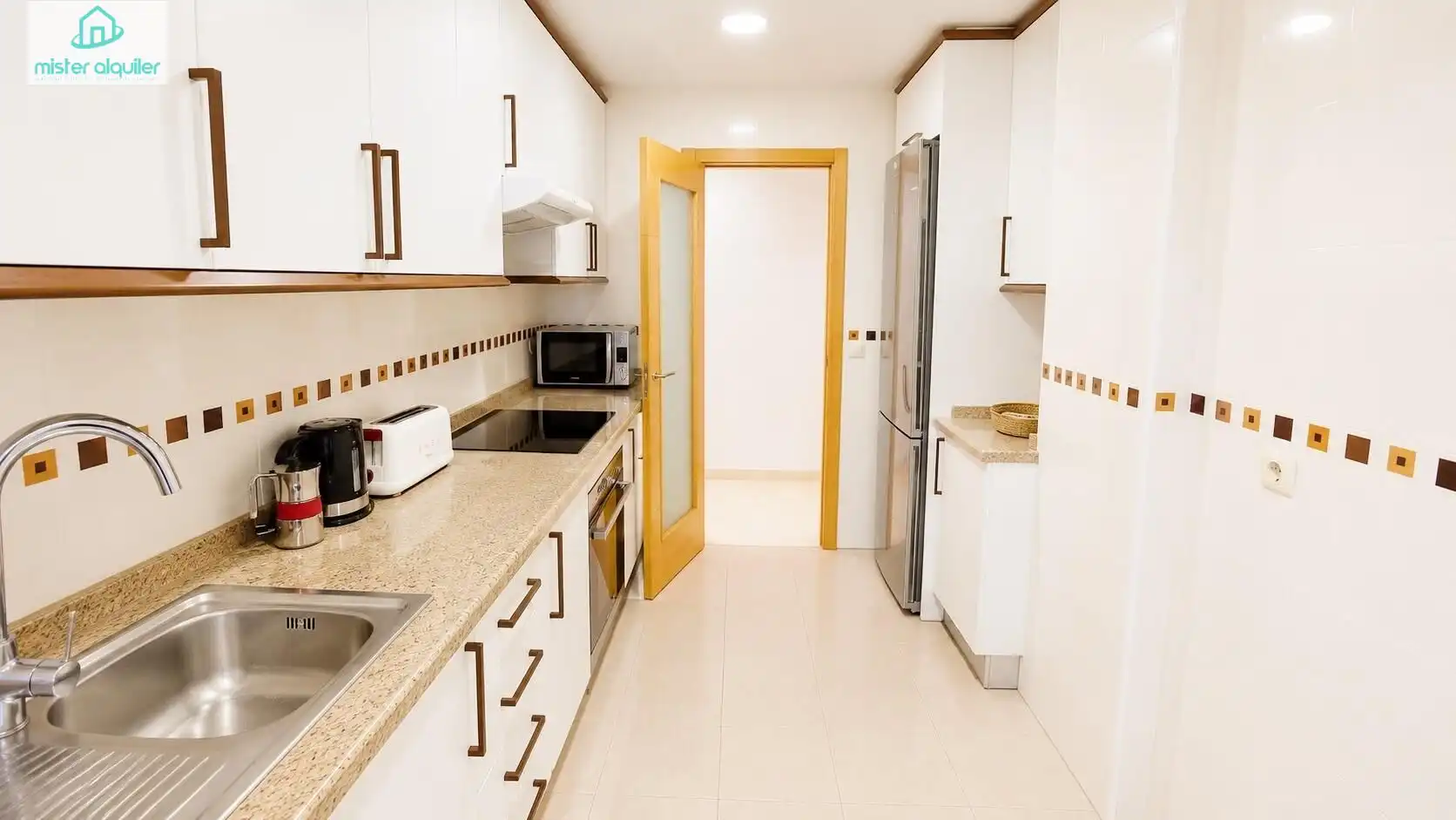 Apartament amb piscina de lloguer a PINTOR FERNANDO SORIA 11, imagen 28