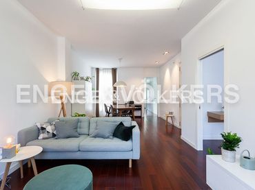 Flat with balcony to rent in Calle Conde Salvatierra