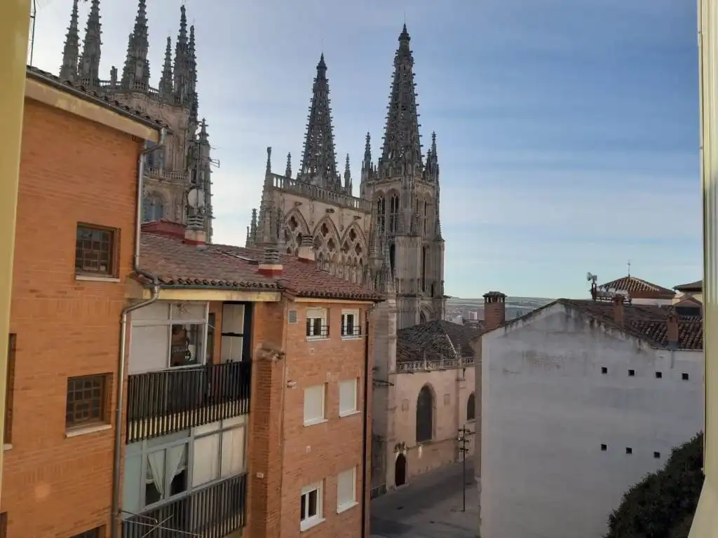 Vista exterior de Apartamento en venta en Burgos con Calefacción y Amueblado