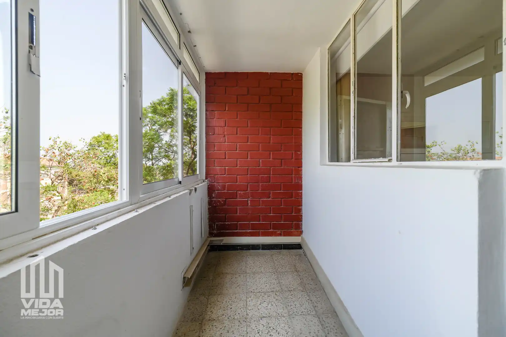 Terraza de Piso en venta en Sant Boi de Llobregat con Balcón
