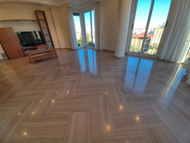 Piso en Alquiler en Plaza Crevillente - Antiguos Juzgados - El Asilo